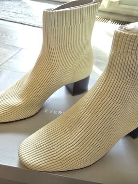New In Box Everlane The Glove Boot size 8.5